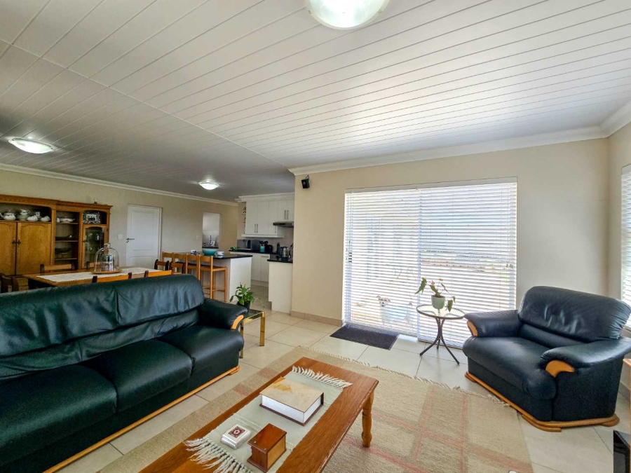 3 Bedroom Property for Sale in Stilbaai Wes Western Cape